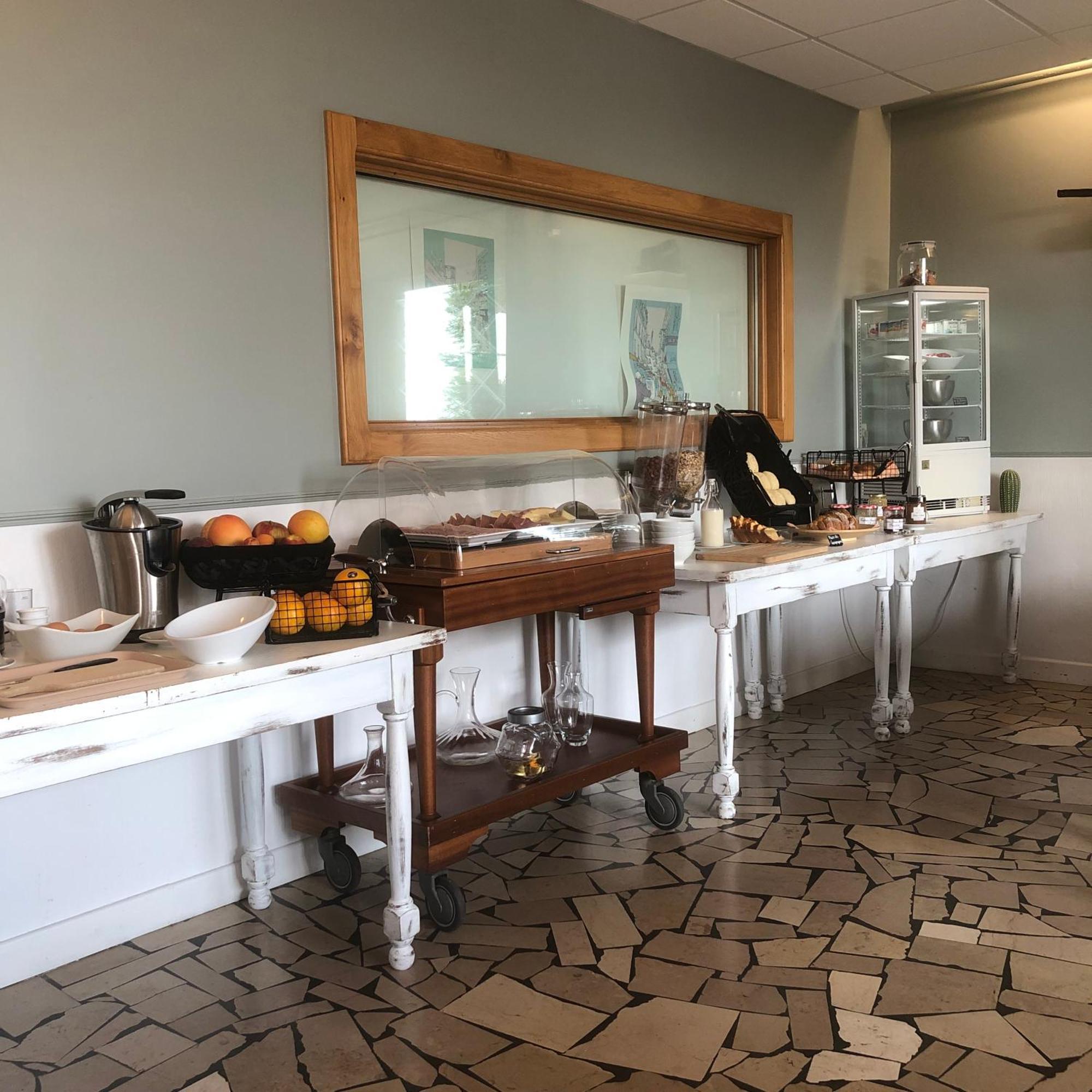 Logis L'Auberge Du Gros Silly-sur-Nied المظهر الخارجي الصورة