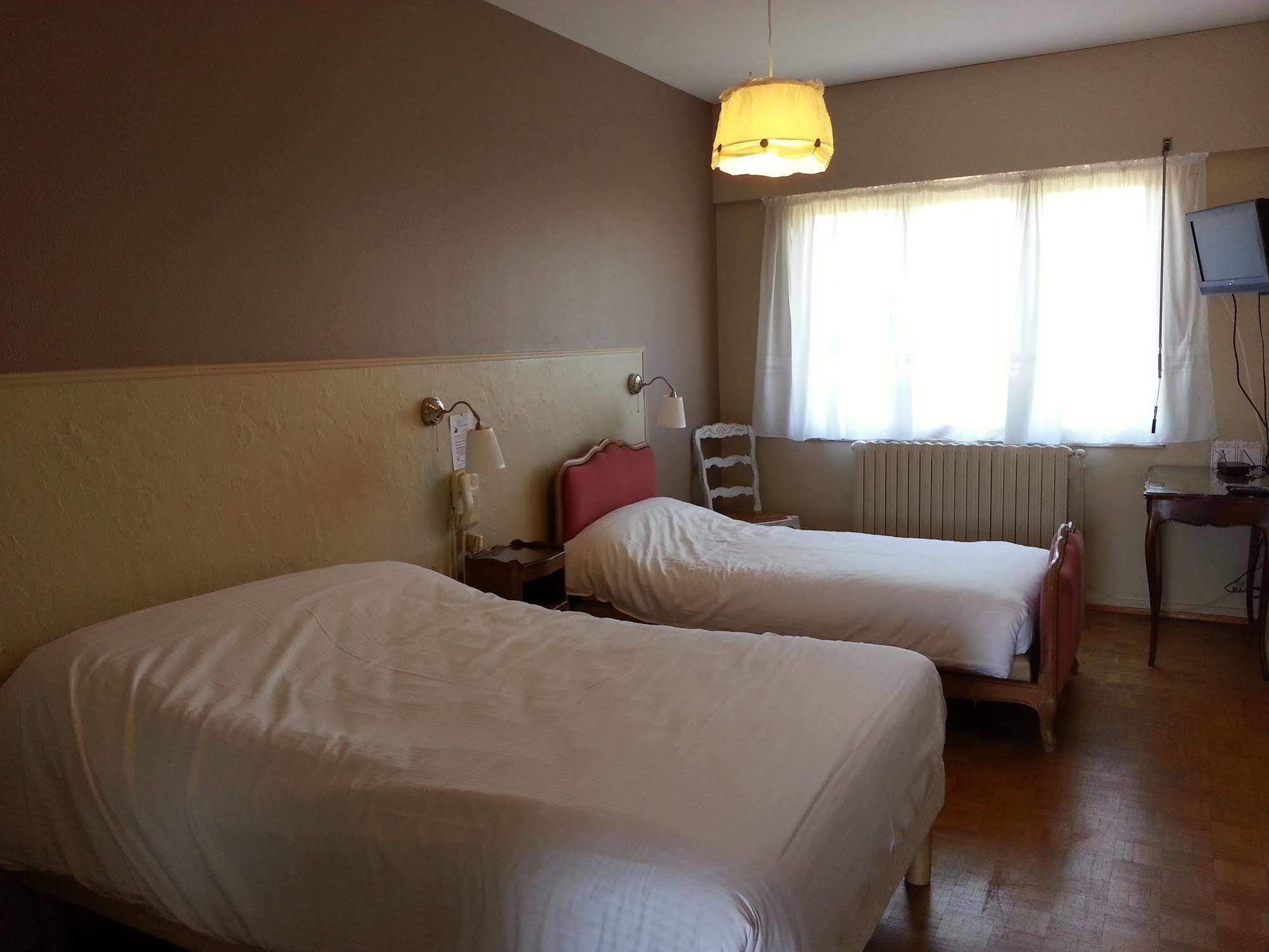 Logis L'Auberge Du Gros Silly-sur-Nied المظهر الخارجي الصورة