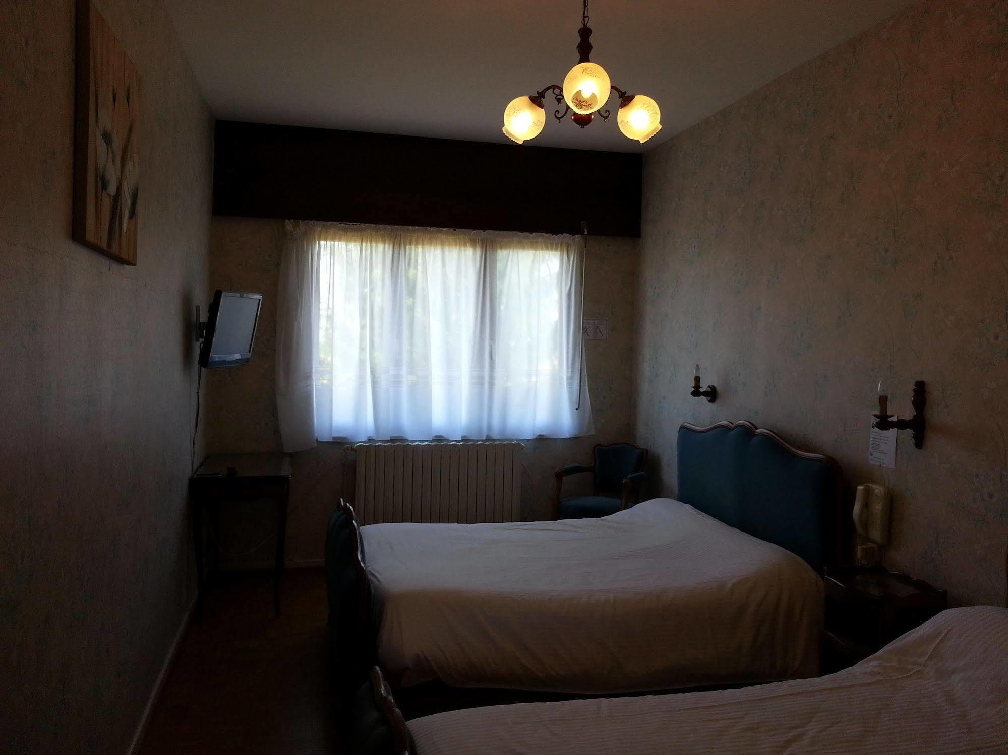 Logis L'Auberge Du Gros Silly-sur-Nied المظهر الخارجي الصورة